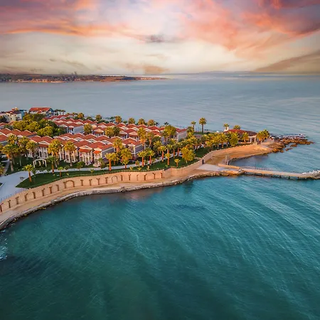 Lucas Didim מלון