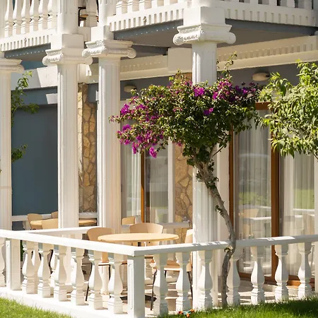 מלון Lucas Didim Yenihisar